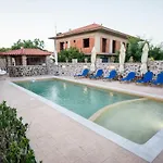 Palaiologou Panorama Apartment Mantamados