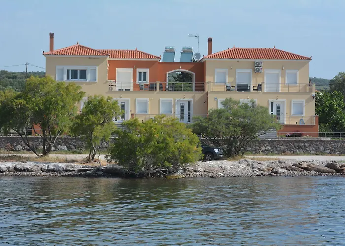 Palaiologou Panorama Apartamento Mantamádos