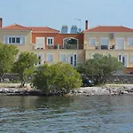 Palaiologou Panorama 公寓 Mantamádos