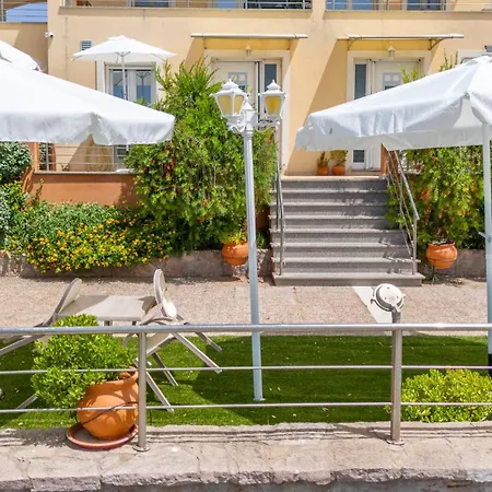 Palaiologou Panorama * Mantamádos